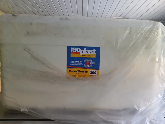 Caixa de isopor 200l com Dreno