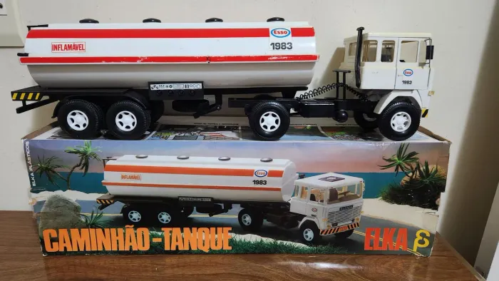 Caminhão Carreta Tanque Esso Elka Anos 80