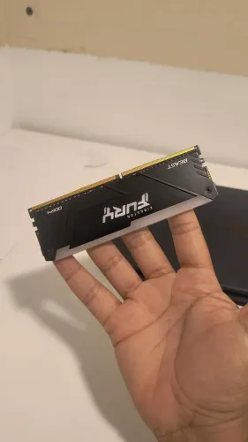 Memória Kingston Fury Beast, RGB, 16GB, 3200MHz, DDR4, CL16 - KF432C16BBA/16