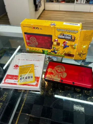 Console Nintendo 3DS XL (New Super Mario Bros 2) Seminovo com caixa - Nintendo