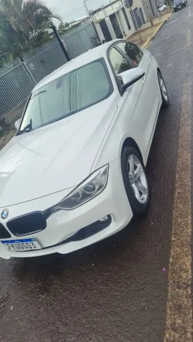 BMW 320I A 2.0 Turbo/activeflex 16V 184cv 4P 2014