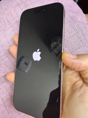 iPhone 16Pro desert titanium 