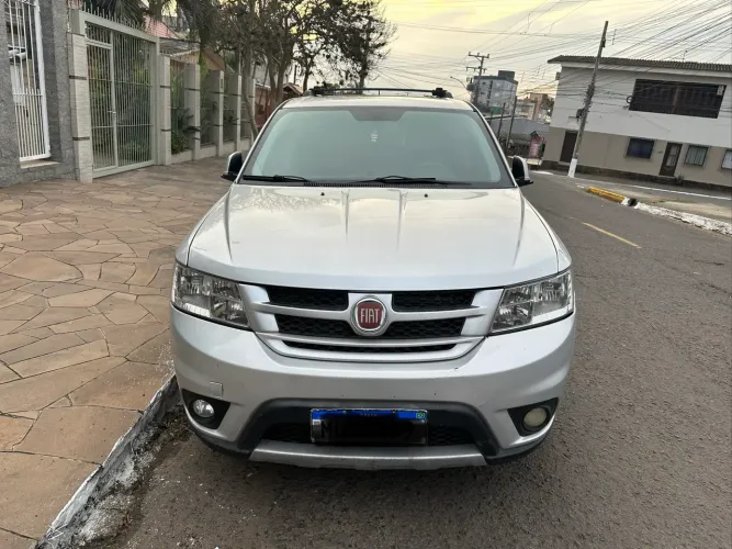 Fiat Freemont 2.4 16V 5P Aut. 2012