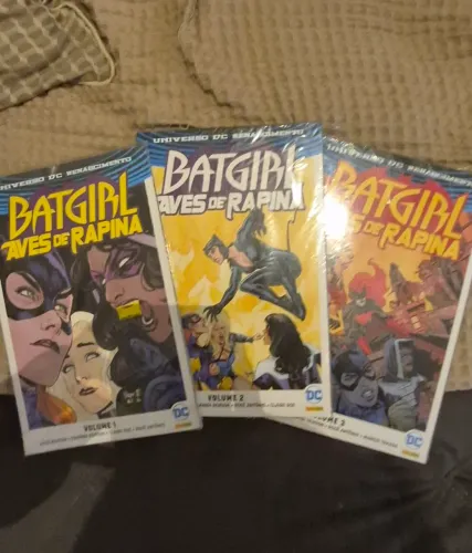 Batgirl e Aves de Rapina (Renascimento) Completo