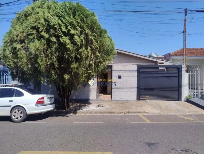 Casa pra locação no Eldorado, próximo ao Poliesportivo e ao Linhão, Excelente localização,