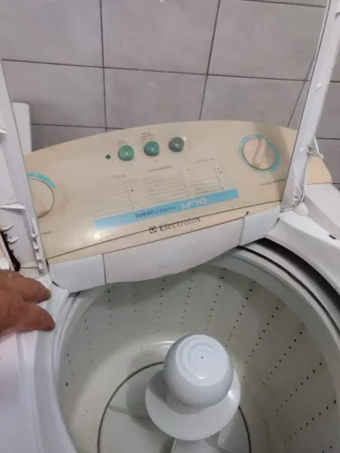Vendo Máquina de Lavar Roupas Eletrolux LF10 - 10 Kgs Cidade Soberana - Guarulhos