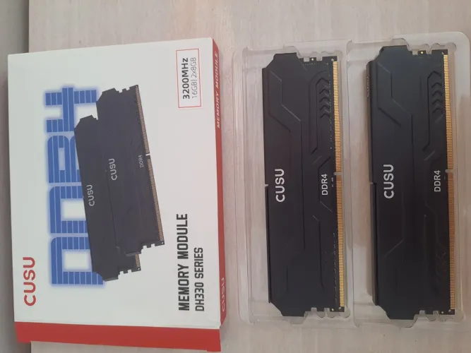 Vendo Memória RAM 2x8gb ddr4 3200mhz Cuso