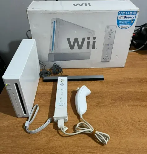 Nintendo Wii Branco Completo na Caixa