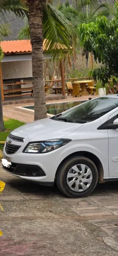 Chevrolet Onix Hatch LT 1.4 8V Flex Power Mec. 4P 2015