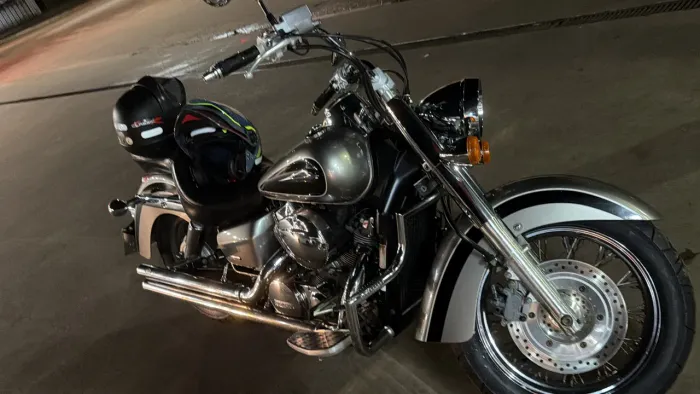 Vende-se Honda shadow 750 
