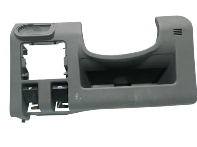 Moldura Tampa Painel Inferior Chevrolet Gm S10 2011 A 2012