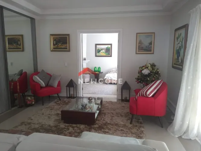 Casa de condomínio em Rua das Samambaias - Chácara Moinho Velho - Carapicuíba/SP