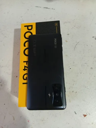 Pocco f4 GT , 12gb de ram , 256gb 