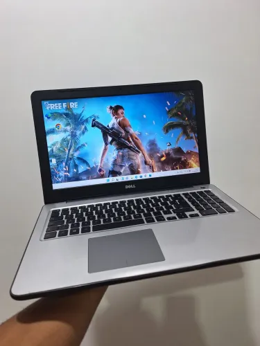 Notebook Dell GAMER /Placa Video AMD Radeon 2GB,Core i5 ,8GB RAM DDR4, SSD 240GB,tela 15.6