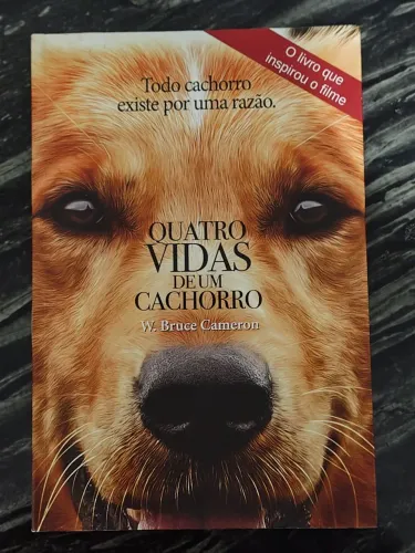 Quatro Vidas de um Cachorro