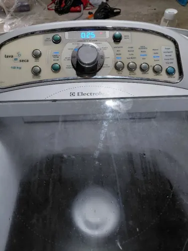 Vendo máquina Electrolux