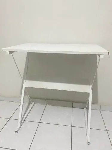 Mesa de Estudo Etna Branca