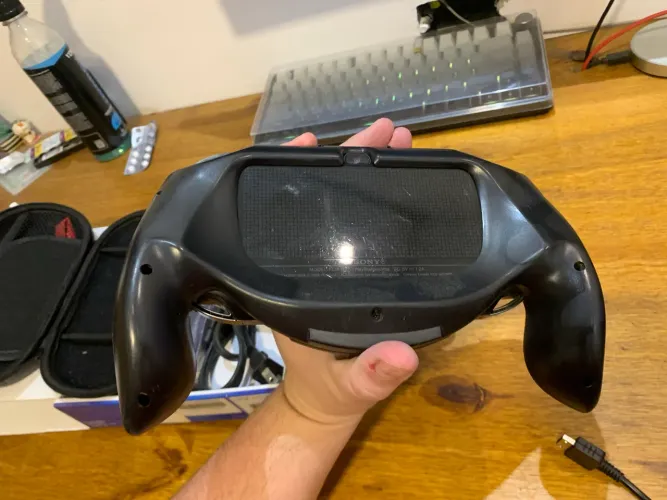 PS VITA FAT DESBLOQUEADO ZERADO