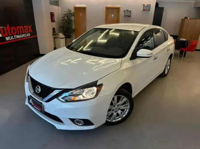 Nissan Sentra SV 2.0 16V CVT (flex) 2017