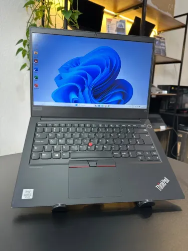 Notebook Lenovo ThinkPad E14 + Core i5 de 10th + SSD M2 2TB + 16GB DDR4 + Windows 11