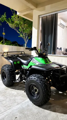 Quadriciclo Kawasaki