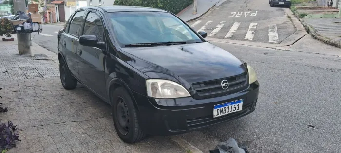 Chevrolet Corsa Sedan 1.8 MPFI 8V 102cv 4P 2002