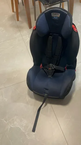 Cadeirinha de bebê matrix evolution K Burigotto