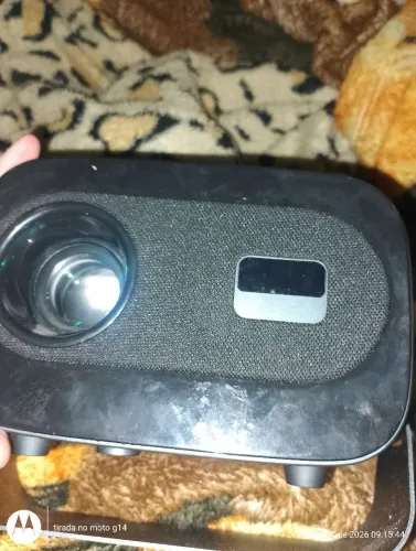 Projetor Android HD & AI - Ótima Imagem e Conservação