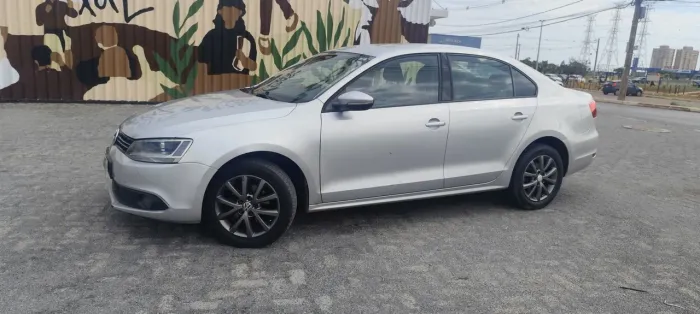 Volkswagen Jetta Comfortline 2.0 T.flex 8V 4P Tipt. 2011