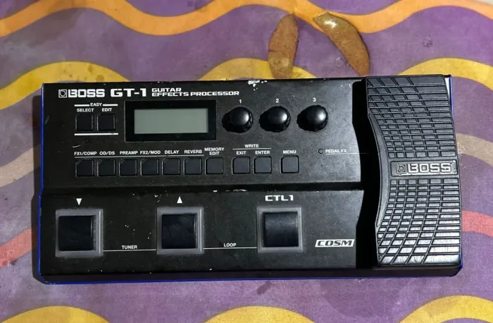 Boss GT-1 (Com Presets Leandro Esteves) - Divido no Cartão 