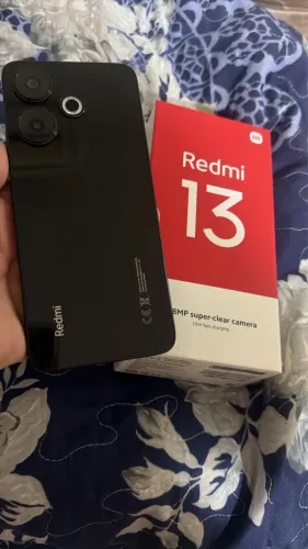 Celular semi novo Redimi 13 256 GB