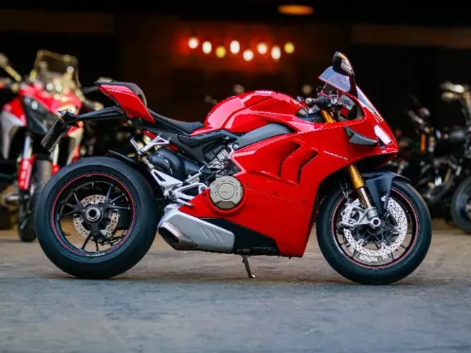 DUCATI PANIGALE V4 S