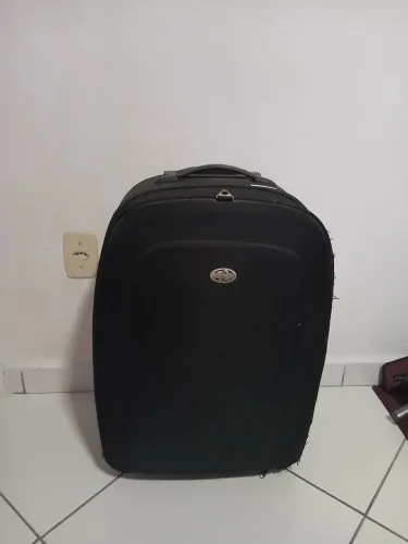 Vendo  mala de viagem 