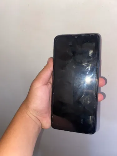 Samsung Galaxy A20s - Para consertar ou retirar peças