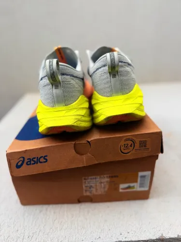 Asics superblast 2, TAM 37