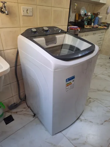 Máquina de lavar Electrolux 13KG 220V