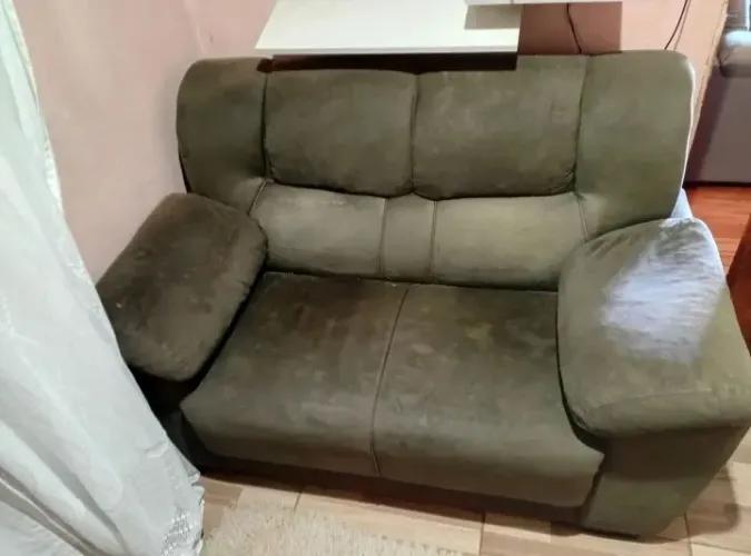 Doação de dois sofás 2 e 3 lugares