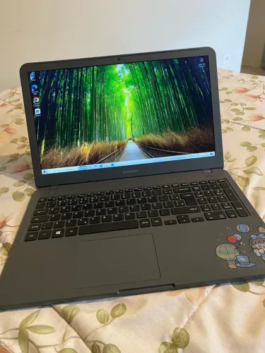 Notebook Samsung novinho