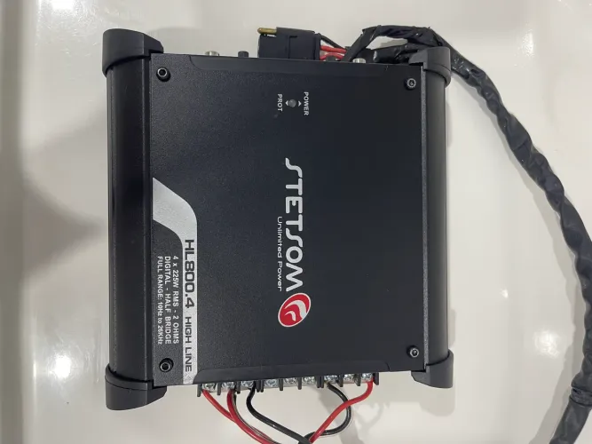 Módulo Amplificador Stetsom Hl800.4 2 Ohms 800wrms 4 Canais