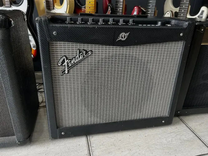 Amplificador de guitarra Fender Mustang III ENVIO PARA TODO BRASIL 