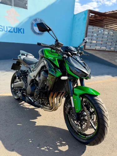 KAWASAKI Z1000 2022