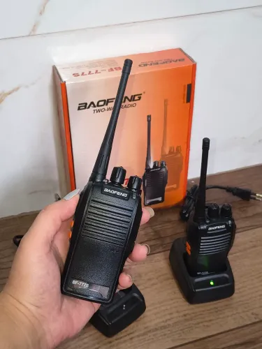 Kit Par Radio Comunicador Baofeng BF-777S Walkie Talkie 16 Canais