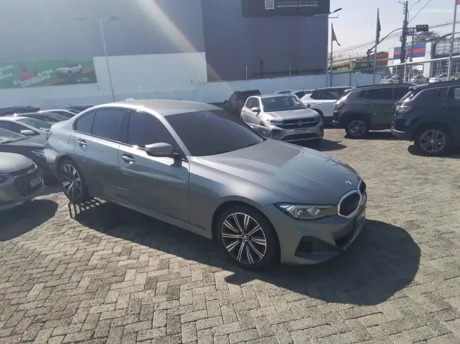 BMW 320I A 2.0 Turbo/activeflex 16V 184cv 4P 2023