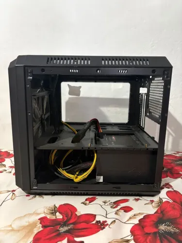 gabinete com fonte cowboy 