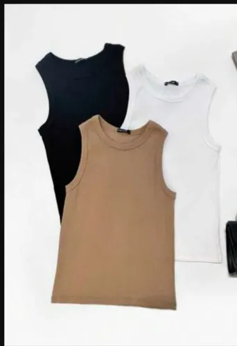 Camiseta canelada modelo shein com 3 unidades