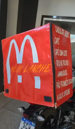 VAGA PARA ATENDENTE E COZINHA