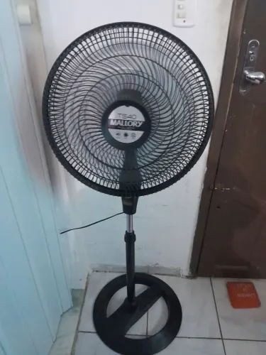 Vende-se ventilador 