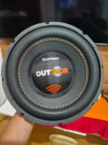 Subwoofer novo 