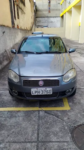 Fiat Siena HLX 1.8 MPI Flex 8V 4P 2009