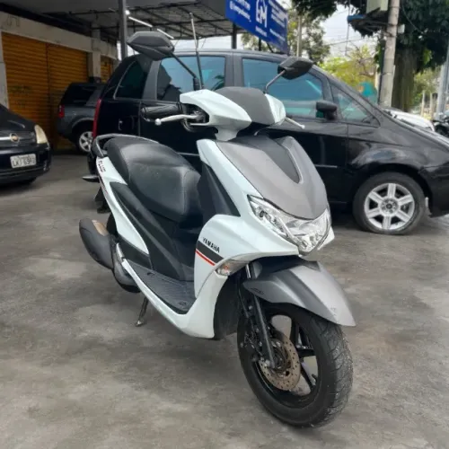 Yamaha Fluo 2023 | entrada + parcelas de R$499,00